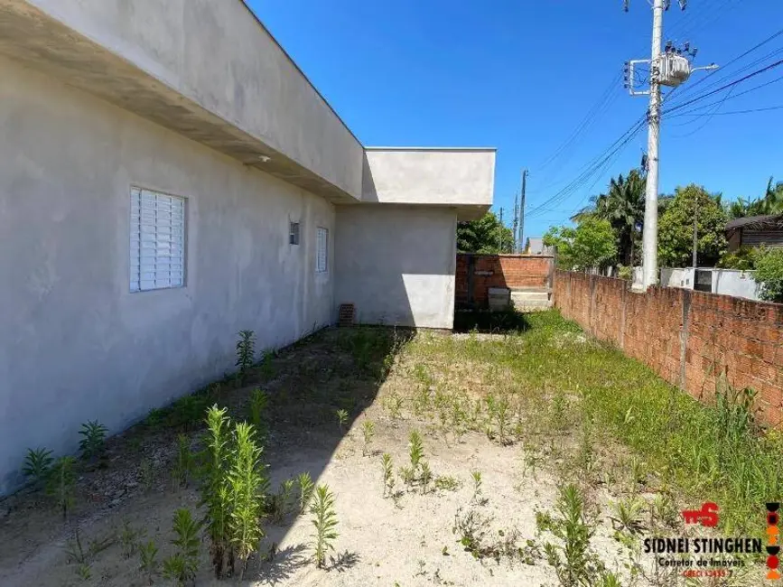 Foto 6 de Casa à venda, 190m2 em Balneario Barra Do Sul - SC