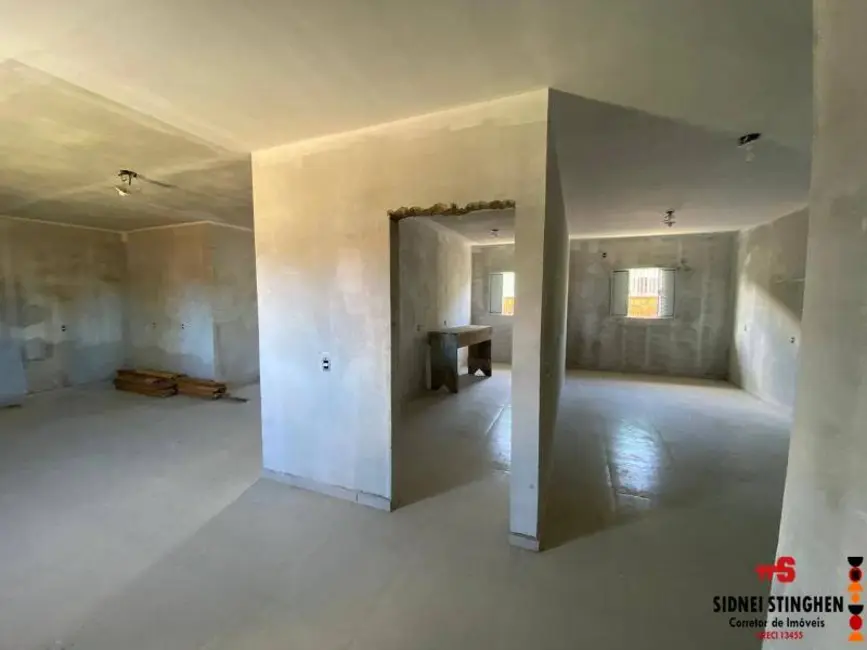 Foto 8 de Casa à venda, 190m2 em Balneario Barra Do Sul - SC