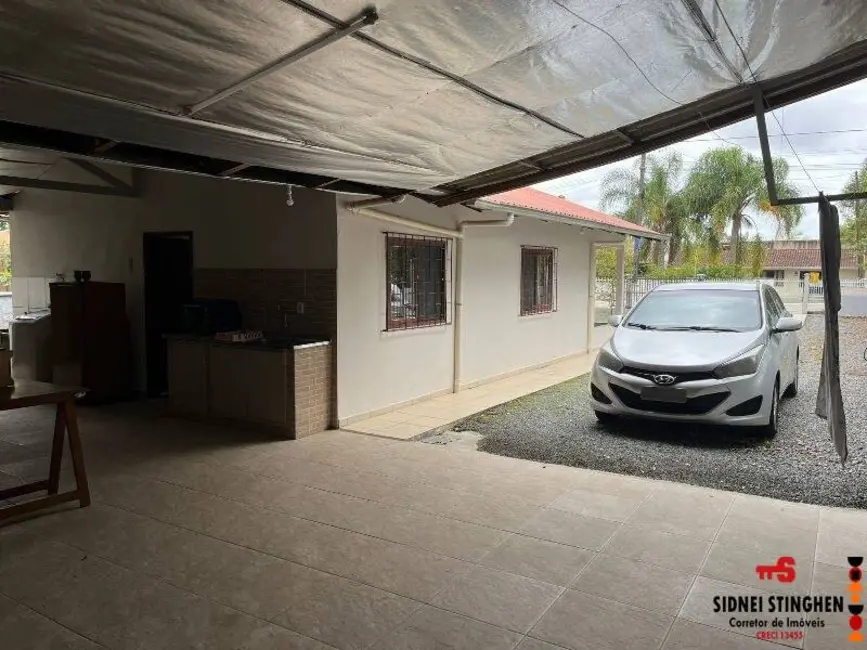 Foto 6 de Casa com 3 quartos à venda, 105m2 em Balneario Barra Do Sul - SC