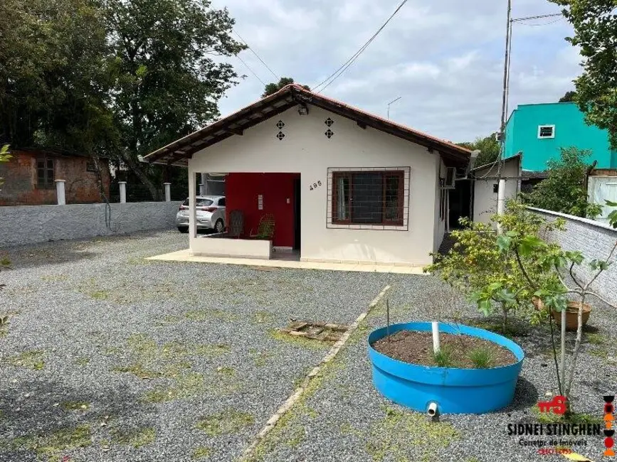 Foto 3 de Casa com 3 quartos à venda, 105m2 em Balneario Barra Do Sul - SC