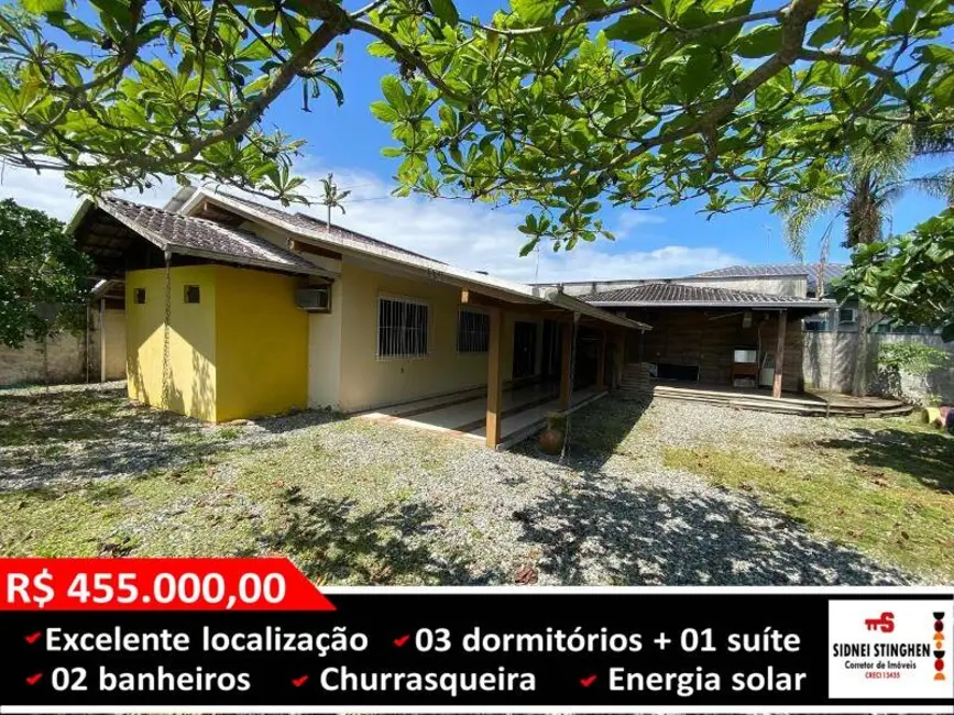 Foto 1 de Casa com 4 quartos à venda, 144m2 em Balneario Barra Do Sul - SC