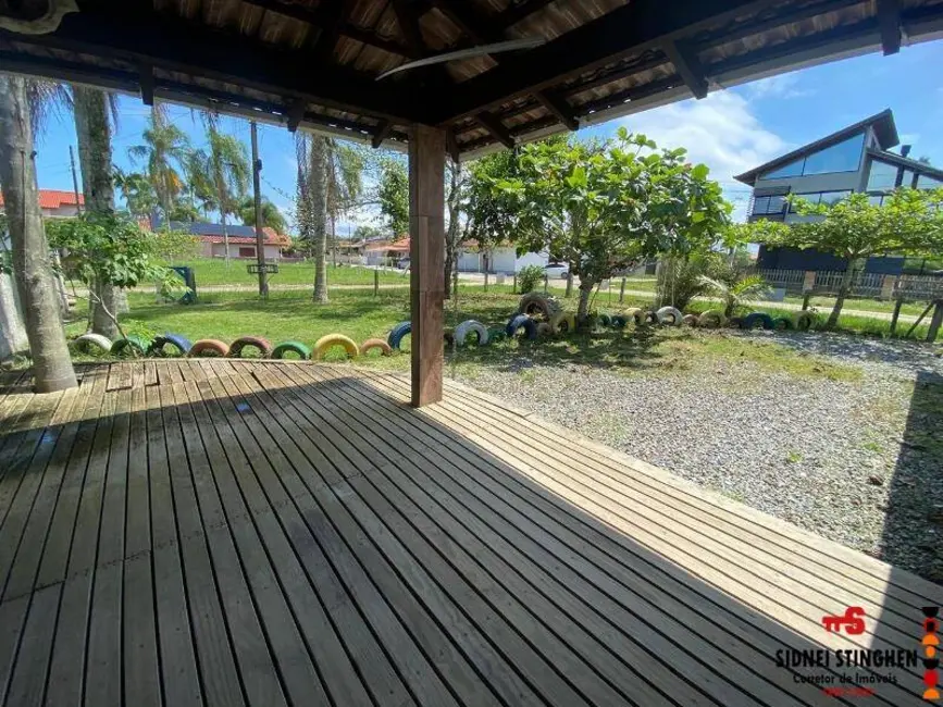Foto 9 de Casa com 4 quartos à venda, 144m2 em Balneario Barra Do Sul - SC