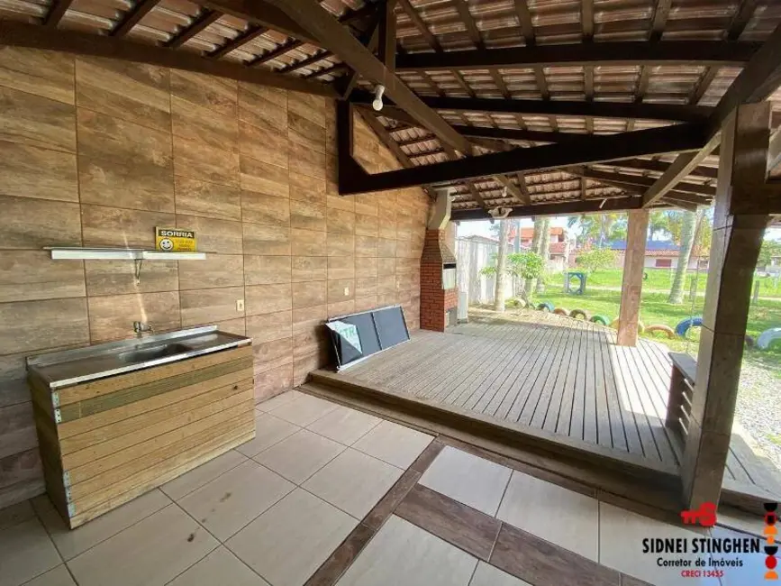 Foto 7 de Casa com 4 quartos à venda, 144m2 em Balneario Barra Do Sul - SC