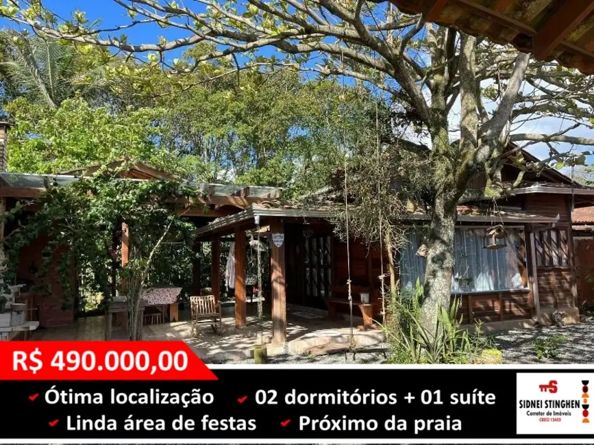 Foto 1 de Casa com 3 quartos à venda, 125m2 em Balneario Barra Do Sul - SC