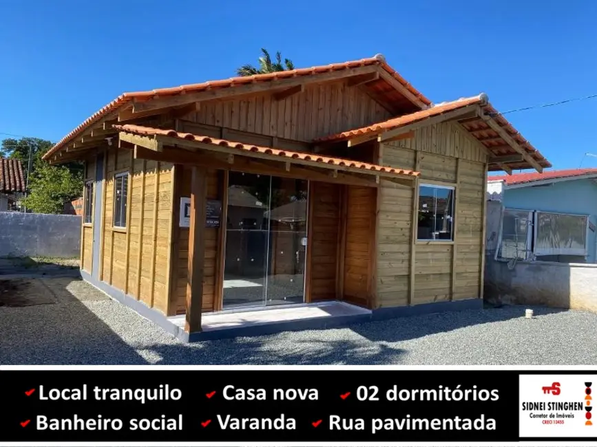 Foto 1 de Casa com 2 quartos à venda, 42m2 em Balneario Barra Do Sul - SC