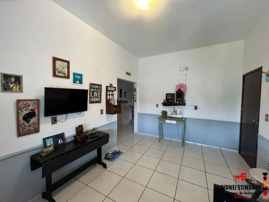 Foto 5 de Casa com 3 quartos à venda, 90m2 em Balneario Barra Do Sul - SC