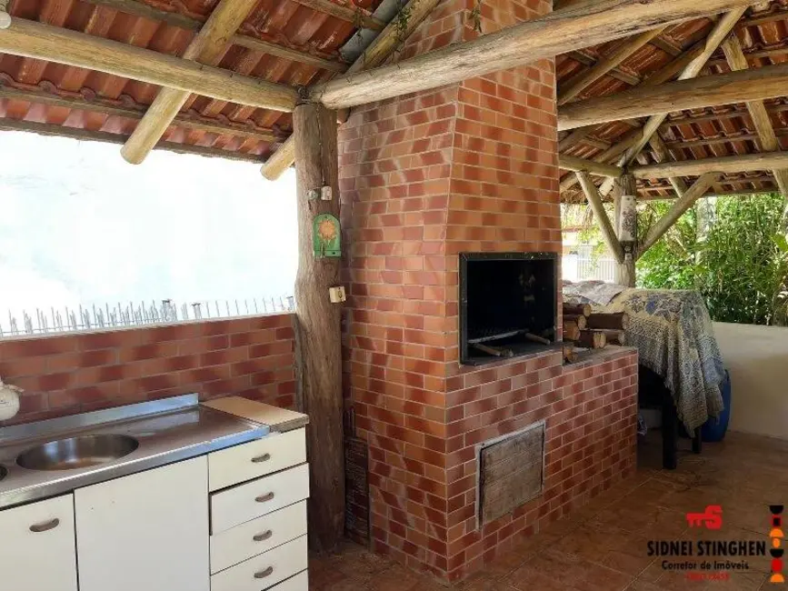 Foto 7 de Casa com 4 quartos à venda, 110m2 em Balneario Barra Do Sul - SC