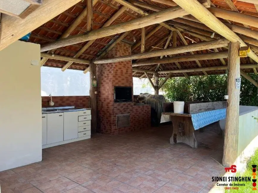 Foto 6 de Casa com 4 quartos à venda, 110m2 em Balneario Barra Do Sul - SC