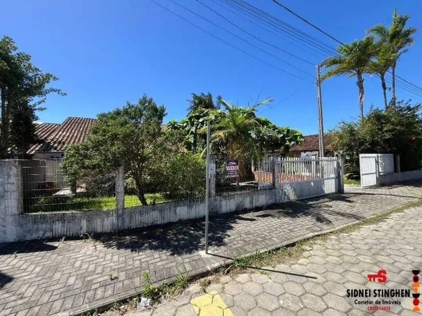 Foto 2 de Casa com 4 quartos à venda, 110m2 em Balneario Barra Do Sul - SC