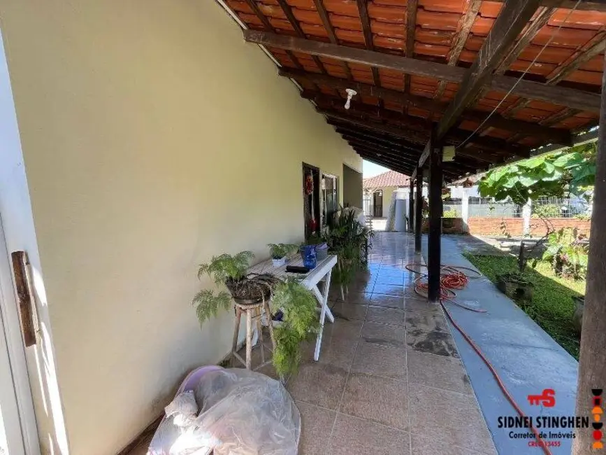 Foto 4 de Casa com 4 quartos à venda, 110m2 em Balneario Barra Do Sul - SC