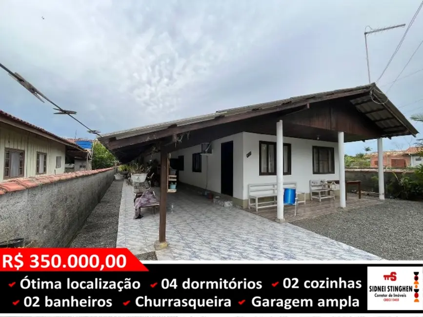 Foto 1 de Casa com 4 quartos à venda, 175m2 em Balneario Barra Do Sul - SC