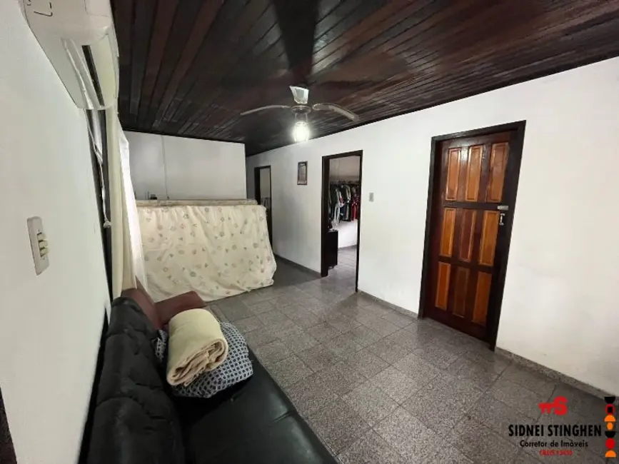 Foto 5 de Casa com 4 quartos à venda, 175m2 em Balneario Barra Do Sul - SC