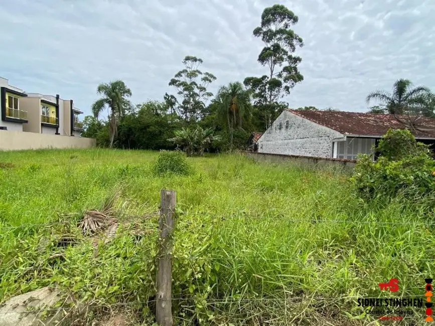 Foto 3 de Terreno / Lote à venda, 300m2 em Balneario Barra Do Sul - SC