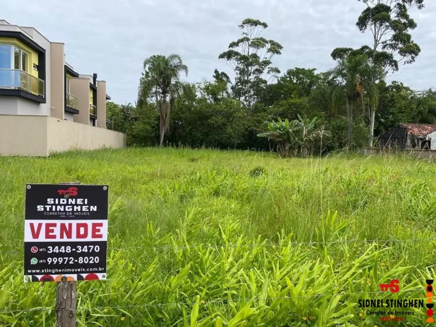 Foto 5 de Terreno / Lote à venda, 300m2 em Balneario Barra Do Sul - SC