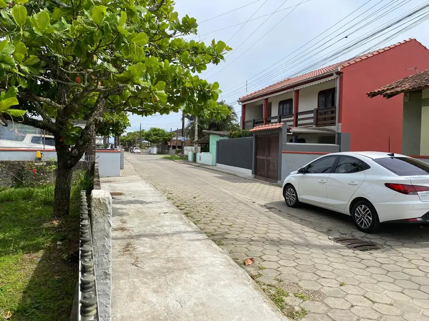 Foto 9 de Casa com 7 quartos à venda, 165m2 em Centro, Balneario Barra Do Sul - SC