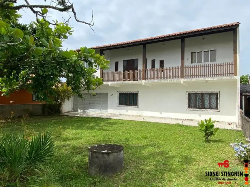 Foto 8 de Casa com 7 quartos à venda, 165m2 em Centro, Balneario Barra Do Sul - SC