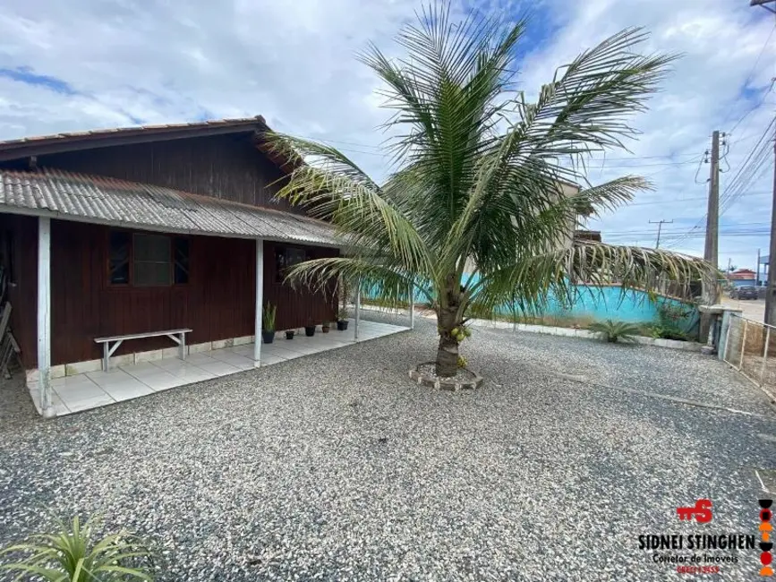 Foto 7 de Casa com 4 quartos à venda, 160m2 em Balneario Barra Do Sul - SC