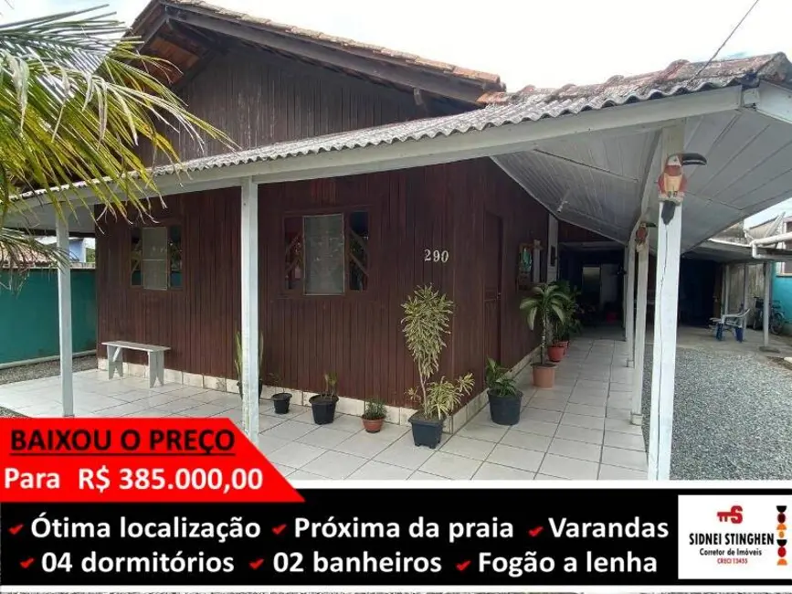 Foto 1 de Casa com 4 quartos à venda, 160m2 em Balneario Barra Do Sul - SC