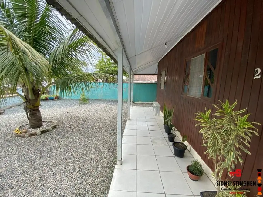 Foto 5 de Casa com 4 quartos à venda, 160m2 em Balneario Barra Do Sul - SC