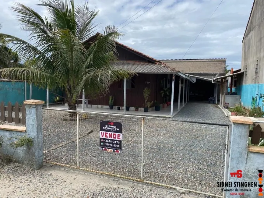 Foto 2 de Casa com 4 quartos à venda, 160m2 em Balneario Barra Do Sul - SC