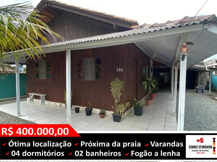 Foto 1 de Casa com 4 quartos à venda, 160m2 em Balneario Barra Do Sul - SC