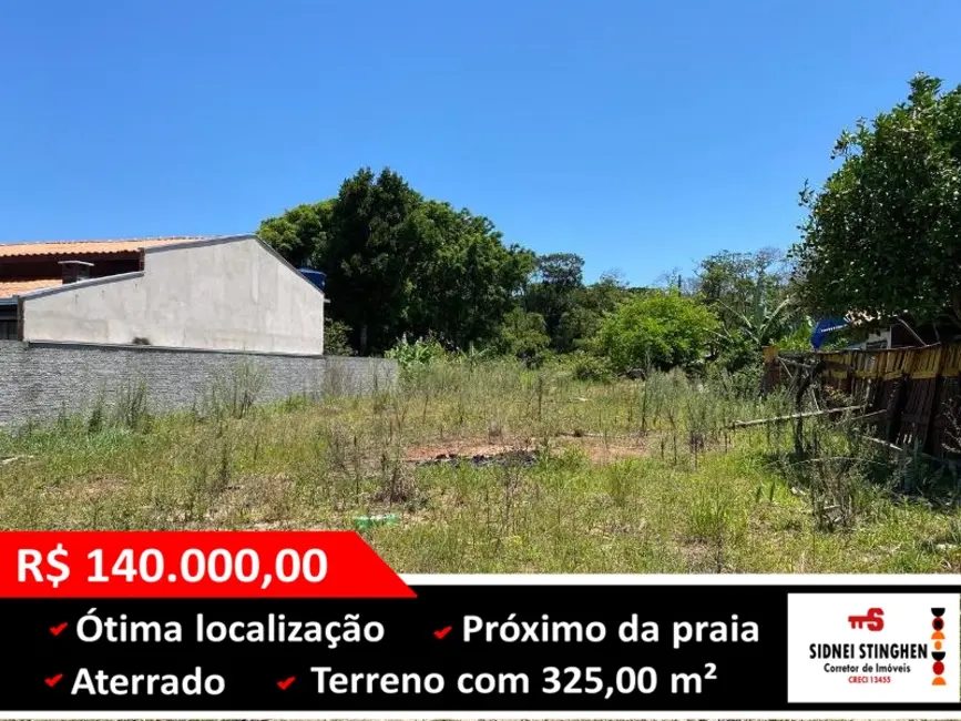 Foto 1 de Terreno / Lote à venda, 325m2 em Balneario Barra Do Sul - SC