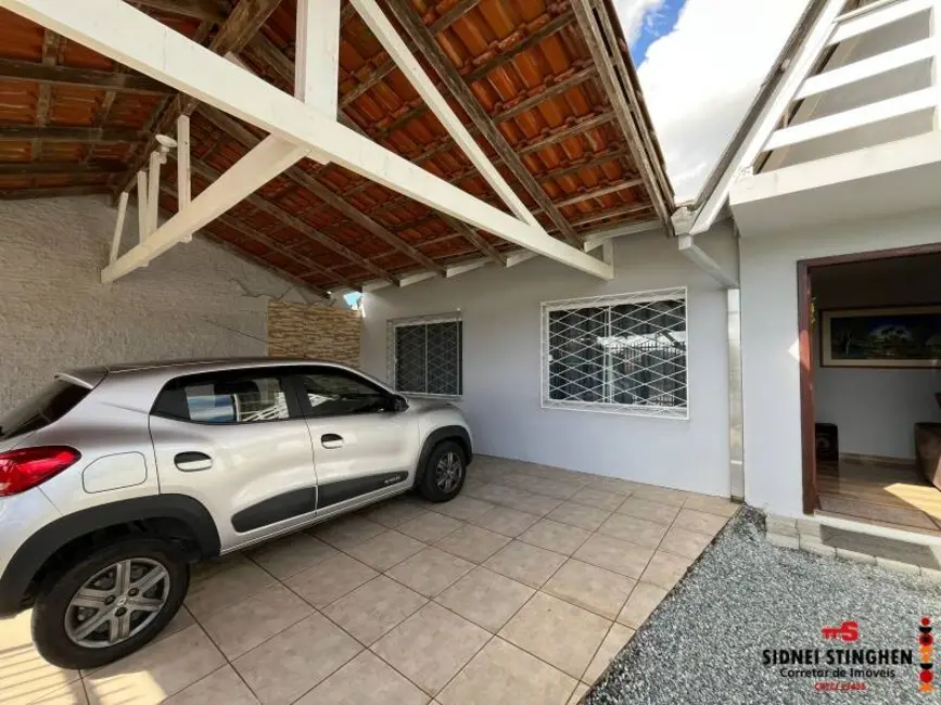 Foto 5 de Casa com 4 quartos à venda, 130m2 em Balneario Barra Do Sul - SC