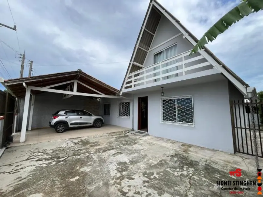 Foto 2 de Casa com 4 quartos à venda, 130m2 em Balneario Barra Do Sul - SC