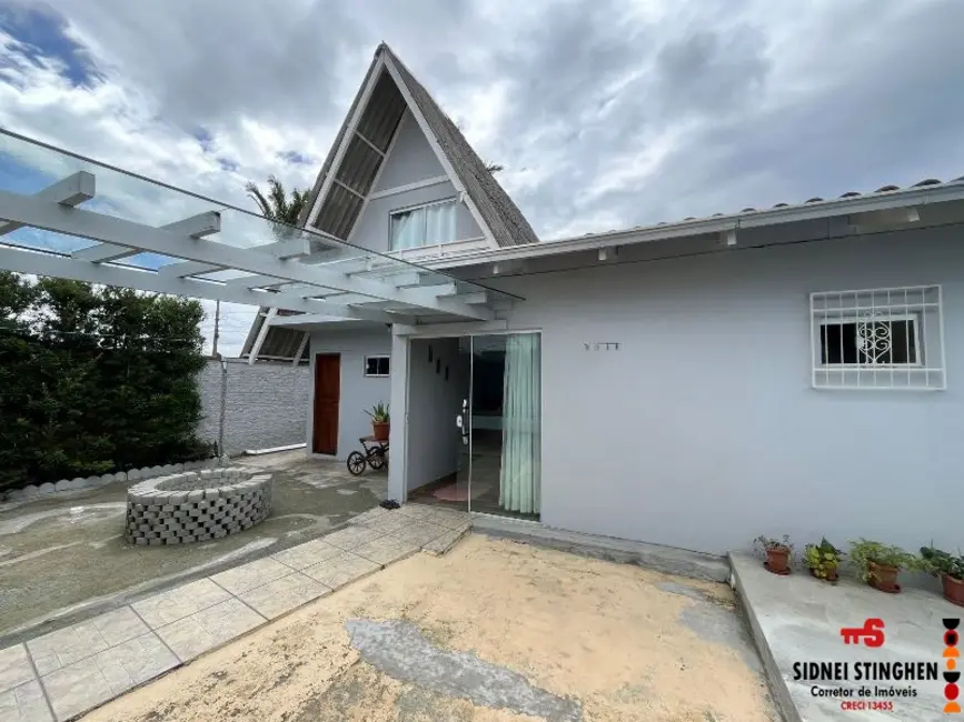 Foto 4 de Casa com 4 quartos à venda, 130m2 em Balneario Barra Do Sul - SC