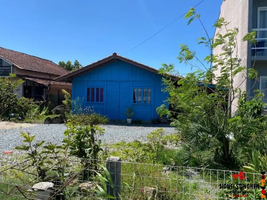 Foto 2 de Casa com 3 quartos à venda, 75m2 em Balneario Barra Do Sul - SC