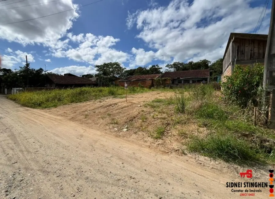 Foto 7 de Terreno / Lote à venda, 228m2 em Balneario Barra Do Sul - SC