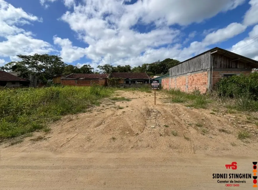 Foto 2 de Terreno / Lote à venda, 228m2 em Balneario Barra Do Sul - SC