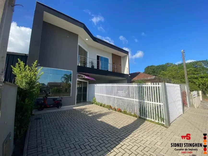 Foto 4 de Casa com 2 quartos à venda, 189m2 em Balneario Barra Do Sul - SC