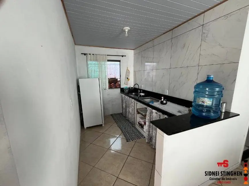 Foto 9 de Casa com 2 quartos à venda, 86m2 em Balneario Barra Do Sul - SC