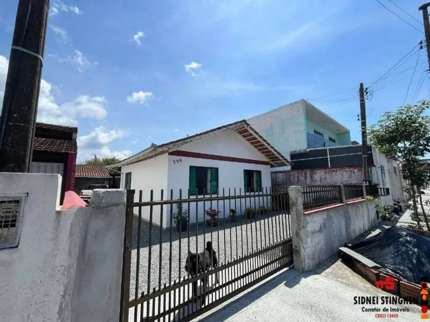 Foto 4 de Casa com 2 quartos à venda, 86m2 em Balneario Barra Do Sul - SC