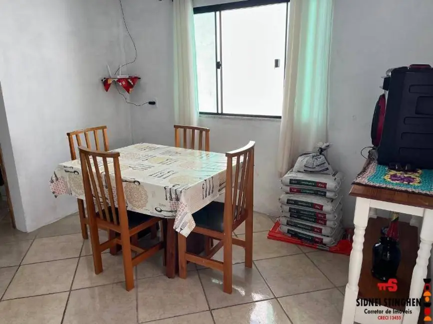 Foto 7 de Casa com 2 quartos à venda, 86m2 em Balneario Barra Do Sul - SC