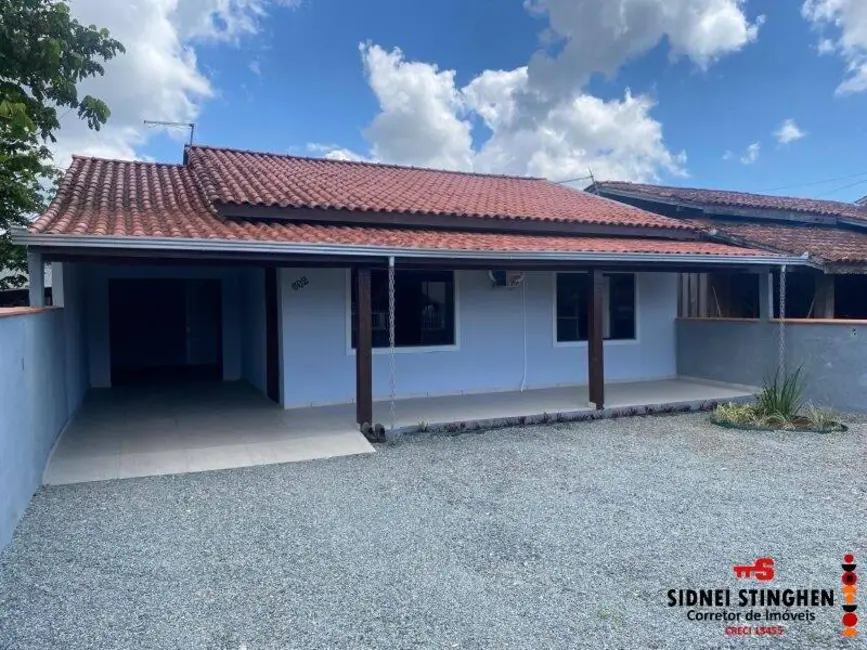 Foto 3 de Casa com 2 quartos à venda, 135m2 em Balneario Barra Do Sul - SC