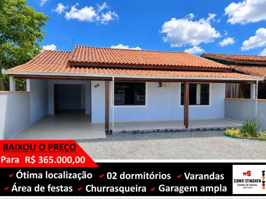 Foto 1 de Casa com 2 quartos à venda, 135m2 em Balneario Barra Do Sul - SC