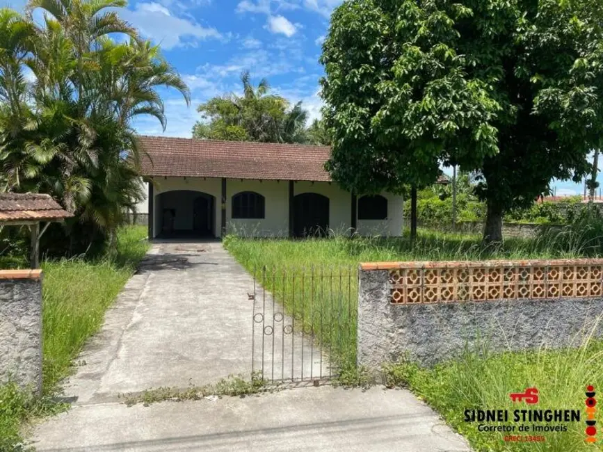 Foto 3 de Casa com 3 quartos à venda, 120m2 em Balneario Barra Do Sul - SC