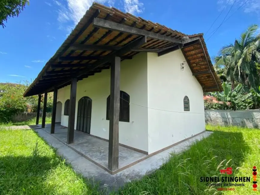 Foto 2 de Casa com 3 quartos à venda, 120m2 em Balneario Barra Do Sul - SC