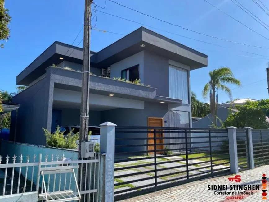 Foto 5 de Casa com 5 quartos à venda, 320m2 em Balneario Barra Do Sul - SC