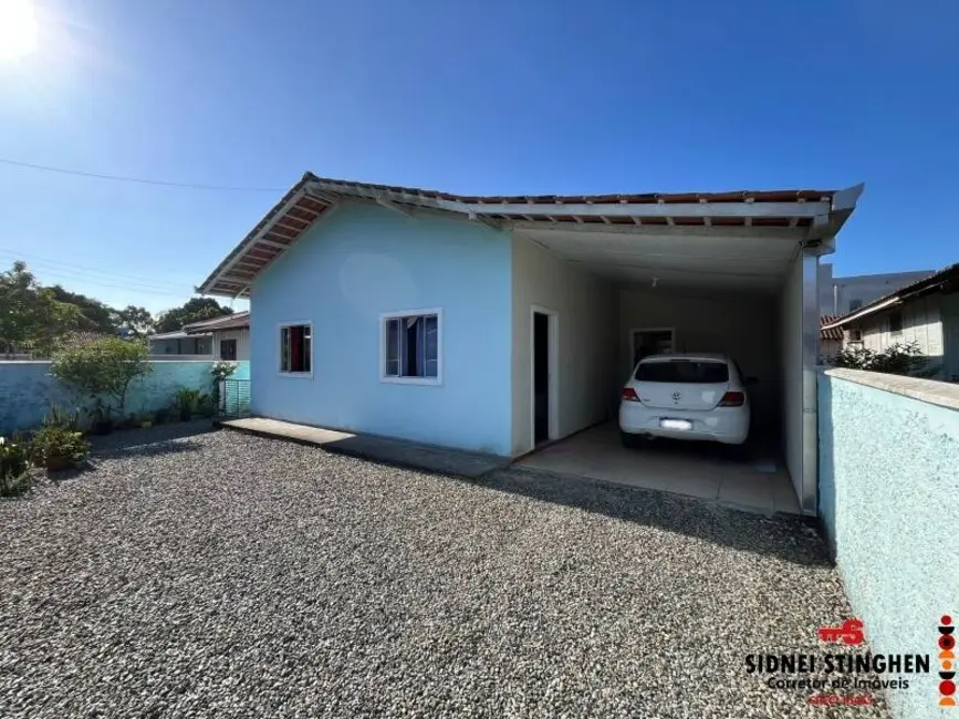 Foto 3 de Casa com 2 quartos à venda, 158m2 em Balneario Barra Do Sul - SC