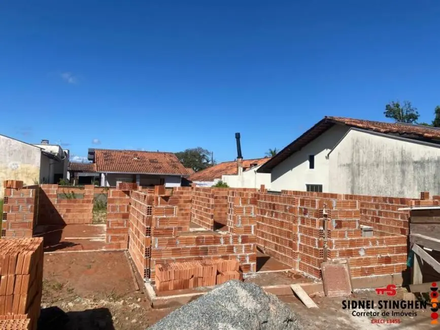 Foto 5 de Casa com 3 quartos à venda, 110m2 em Centro, Balneario Barra Do Sul - SC