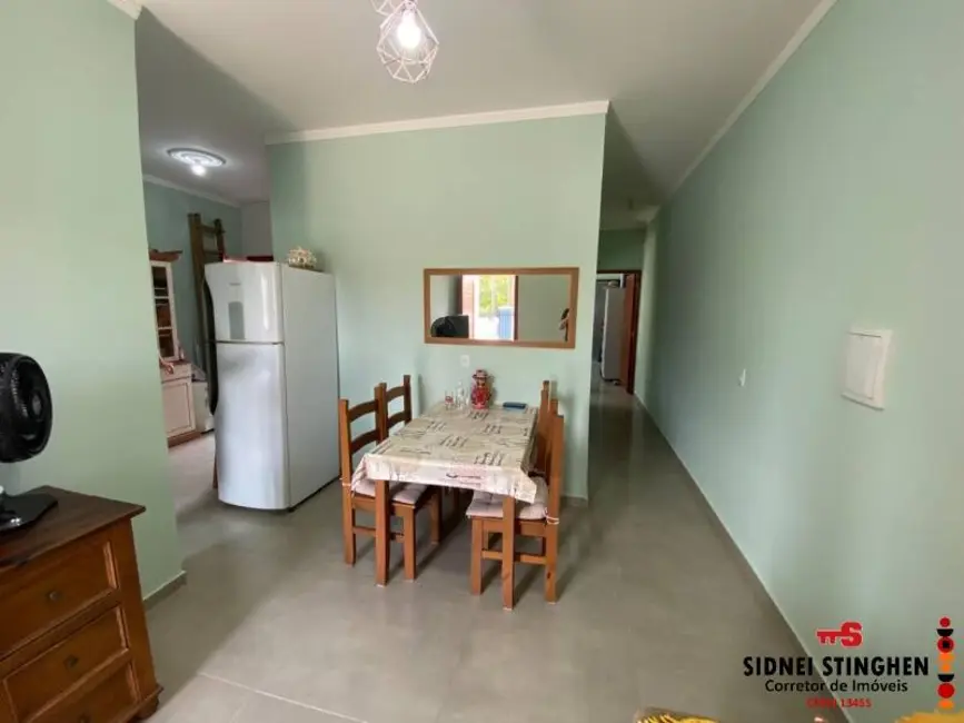 Foto 9 de Casa com 3 quartos à venda, 71m2 em Balneario Barra Do Sul - SC