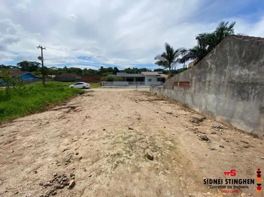 Foto 5 de Terreno / Lote à venda, 185m2 em Balneario Barra Do Sul - SC