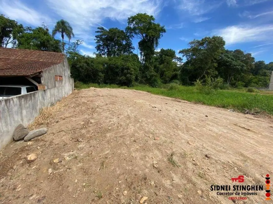 Foto 4 de Terreno / Lote à venda, 185m2 em Balneario Barra Do Sul - SC