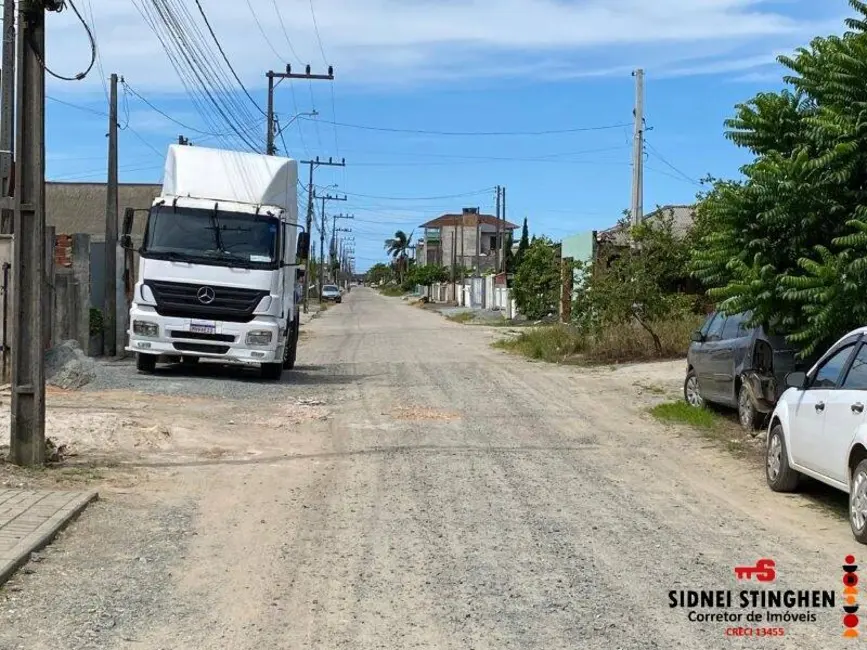 Foto 7 de Terreno / Lote à venda, 185m2 em Balneario Barra Do Sul - SC