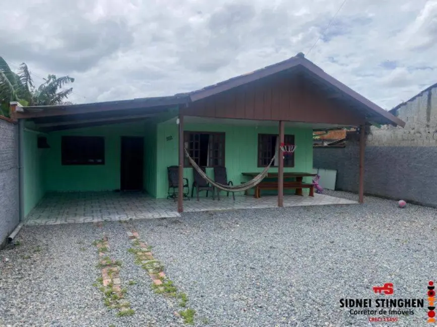 Foto 2 de Casa com 3 quartos à venda, 80m2 em Balneario Barra Do Sul - SC