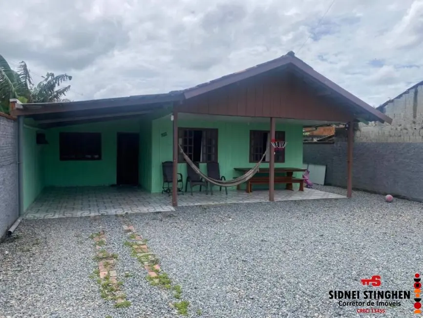 Foto 2 de Casa com 3 quartos à venda, 80m2 em Balneario Barra Do Sul - SC