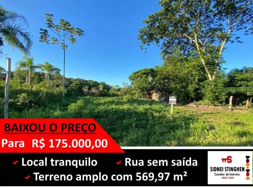 Foto 1 de Terreno / Lote à venda, 570m2 em Balneario Barra Do Sul - SC